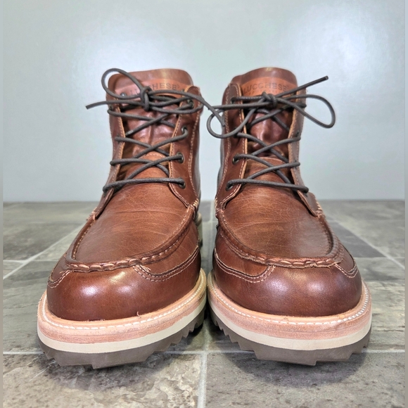 RARE LUCCHESE RANGER II LACE UP LEATHER BOOTS. - Picture 11 of 16